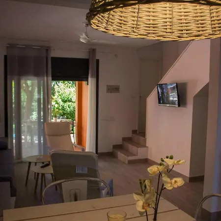Y Costa Brava Villa *