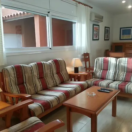 Villa Y Costa Brava *